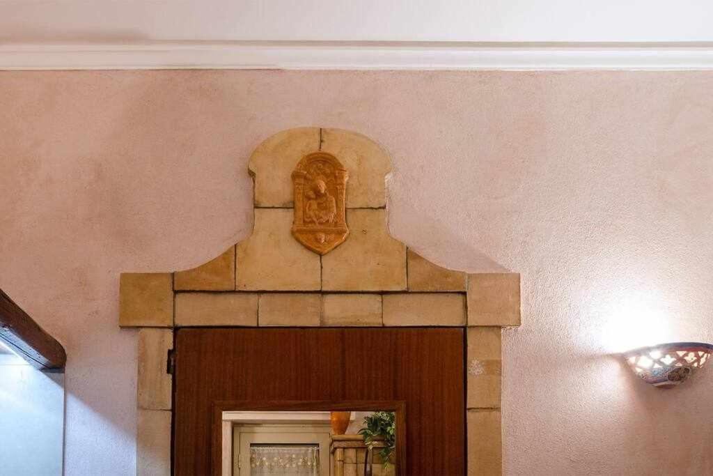 Casa Della Giara Parcheggio Supermercato A 200M Giarre Bagian luar foto