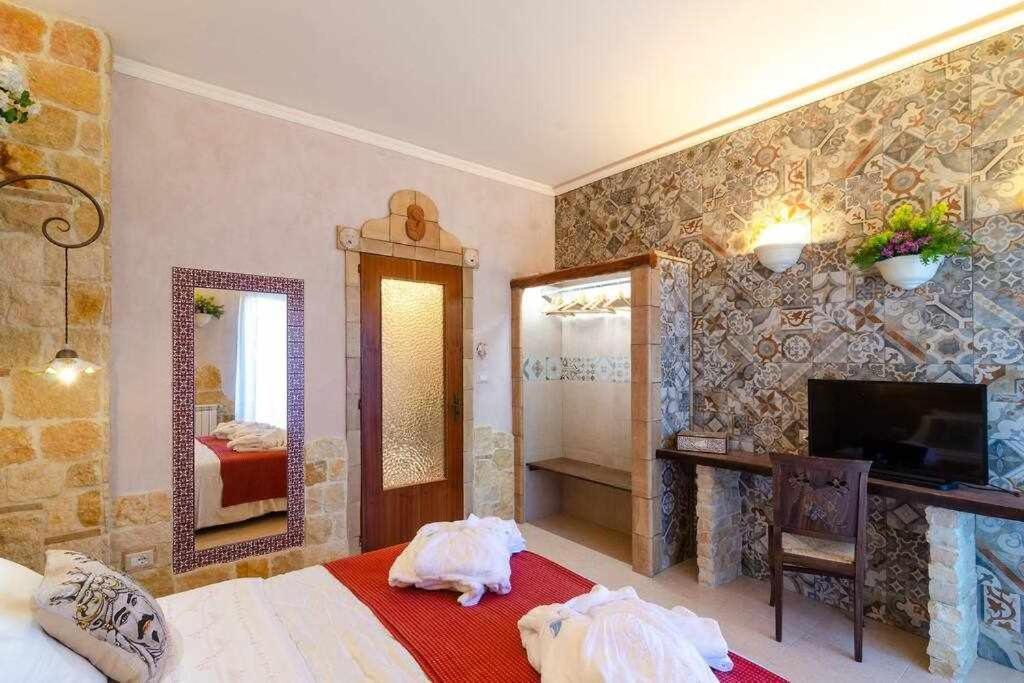 Casa Della Giara Parcheggio Supermercato A 200M Giarre Bagian luar foto